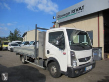 Utilitaire plateau ridelles Renault Maxity 130