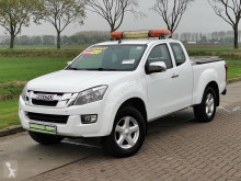 Лек автомобил пикап Isuzu D-MAX 2.5D ext. cab ls 4x4!