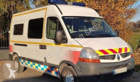 Furgoneta ambulancia Renault Master Traction 150.35
