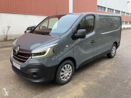 Fourgon utilitaire Renault Trafic DCI 145