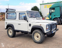 Land Rover Defender samochód 4x4 używany
