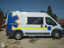 Furgoneta ambulancia Fiat Ducato 3.5 MH2 2.3 150 MJT Automatic ambulance
