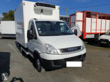 Iveco negative trailer body refrigerated van Daily 35C15