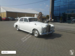 Automobile berlina Rolls-Royce Silver Cloud