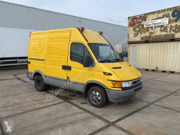 Iveco 35C 35C13V EURO 3 furgon dostawczy używany