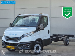 Utilitaire châssis cabine Iveco Daily 35S16 2.3 160PK LD 4100mm wheelbase Airco Cruise Chassis Fahrgestell A/C Cruise control