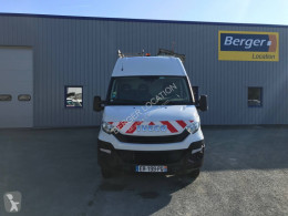 Fourgon utilitaire Iveco Daily 50C18
