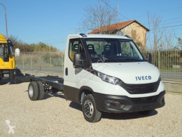 Utilitaire châssis cabine Iveco Daily NEW DAILY 35 EURO 6e NUOVO A TELAIO