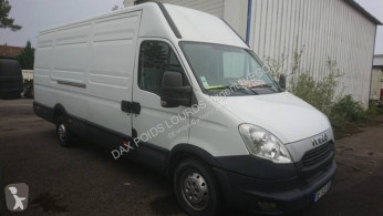 IvecoDaily35S15