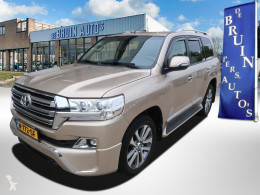 ToyotaLand Cruiser