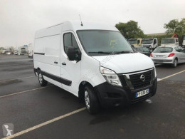 NissanNV400
