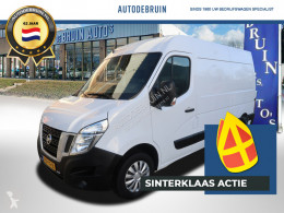 NissanNV400