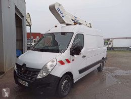 RenaultMaster130.35