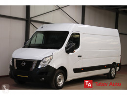 NissanNV400