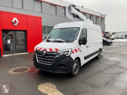 RenaultMaster145.35