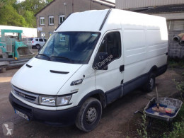 IvecoDaily35S12