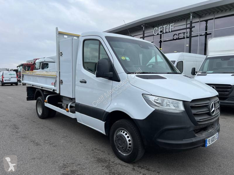 Véhicule utilitaire Mercedes