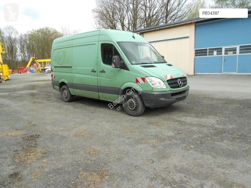 Užitkové vozidlo Mercedes 311 CDI