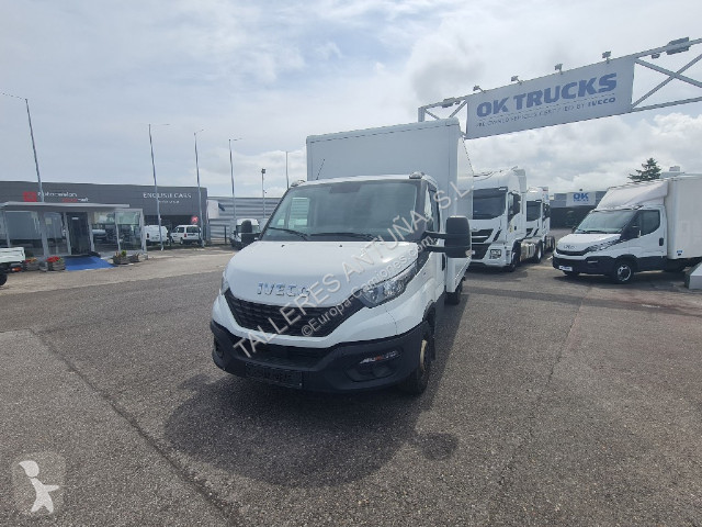 Furgoneta Iveco