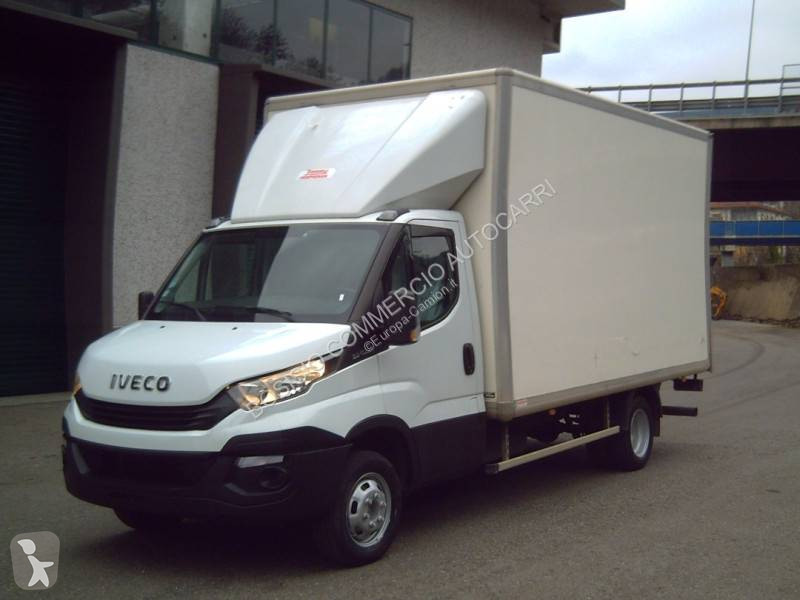 Véhicule utilitaire Iveco