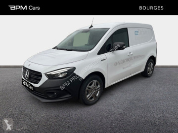 Fourgon utilitaire Mercedes