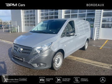 Fourgon utilitaire Mercedes