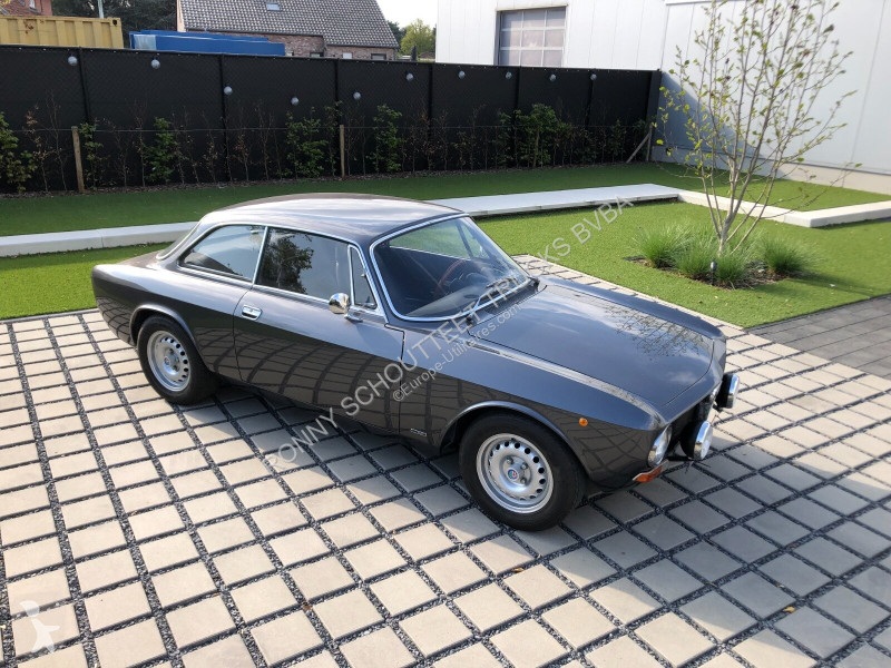 Véhicule utilitaire Alfa-Roméo Junior Bertone...