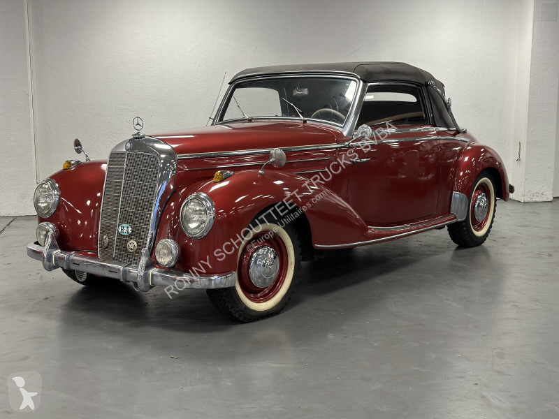 Véhicule utilitaire Mercedes 220 A Cabriolet...