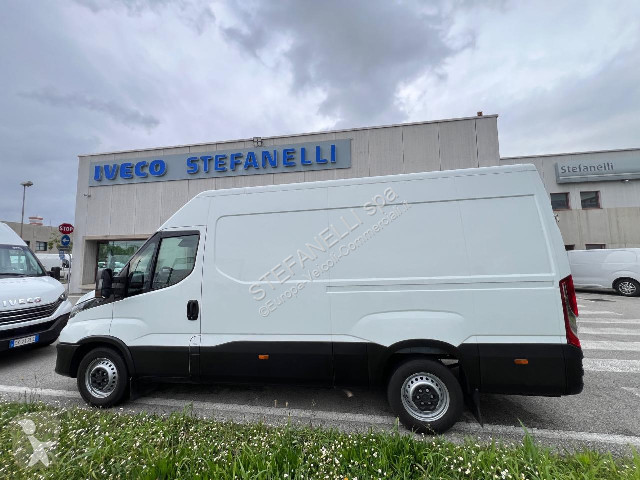 Furgoneta Iveco DAILY 35S16 V