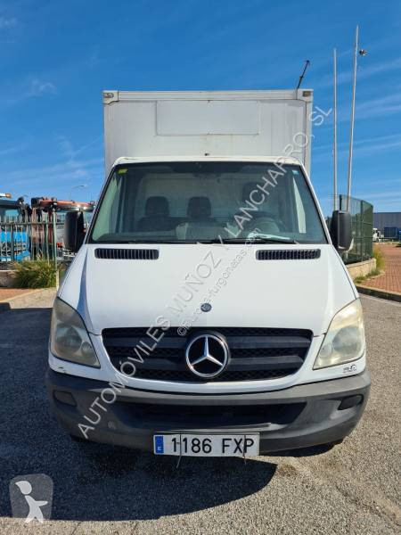 Furgoneta Mercedes
