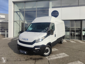 Fourgon utilitaire Iveco