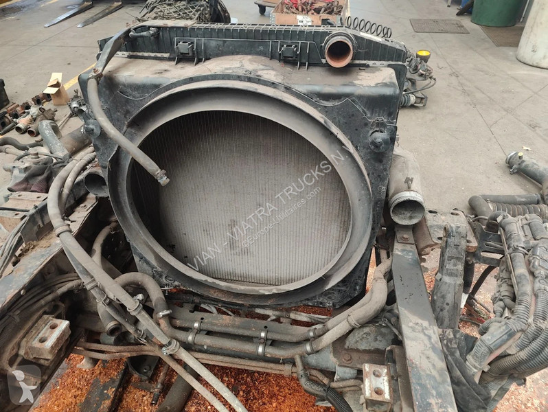 Nyttofordon Iveco Radiator Set / Kühler Set /...