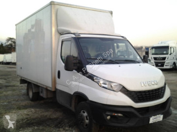 Caja cerrada Iveco