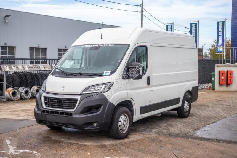 Véhicule utilitaire Peugeot 2.2 HDI