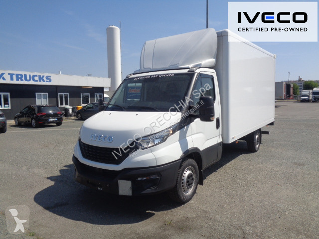 Véhicule utilitaire Iveco DAILY 35S16 - 4100
