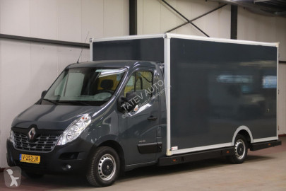 Fourgon utilitaire Renault