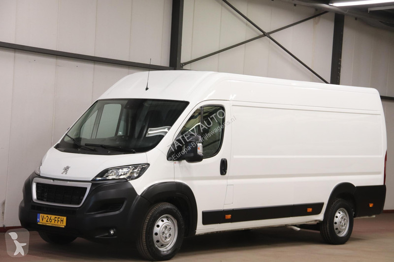 Véhicule utilitaire Peugeot 2.2 BlueHDi L4H2...