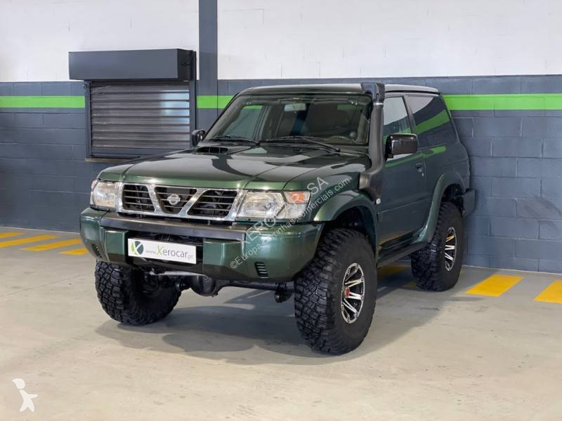 Véhicule utilitaire Nissan