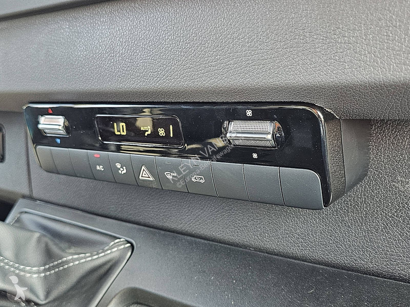 Véhicule utilitaire Mercedes 316 Open-Laadbak LED!