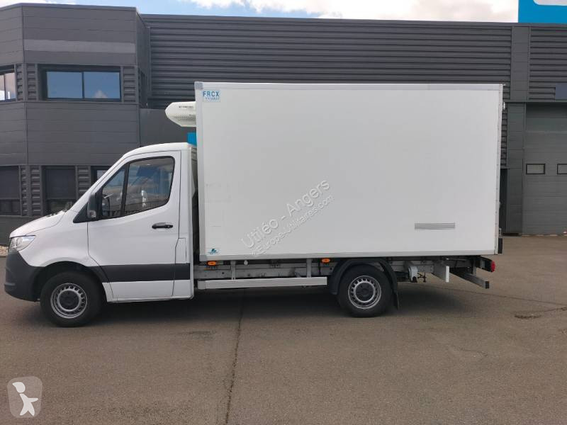 Véhicule utilitaire Mercedes