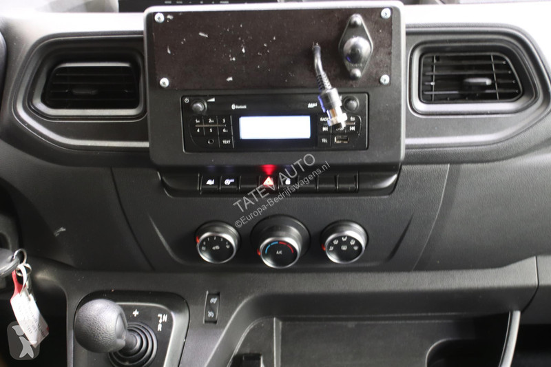 Bedrijfswagen Renault 150PK AUTOMAAT LOWLINER...