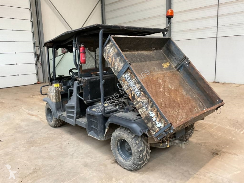 Véhicule utilitaire Kubota RTV 1140