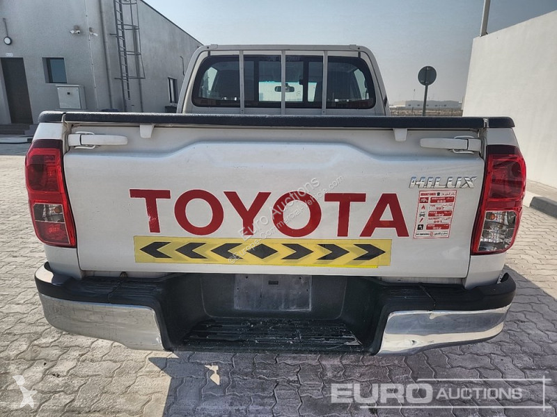 Véhicule utilitaire Toyota Hilux