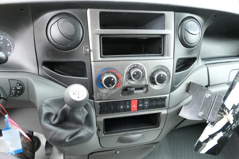 Nyttofordon Iveco Daily 35 S11 C30C AUTOMATIK...