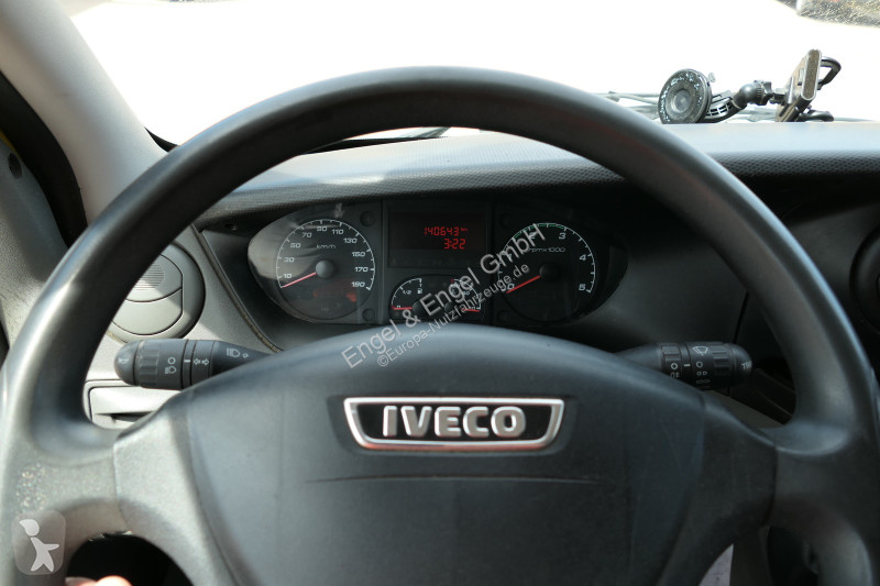 Furgoneta Iveco Daily 35 S11 C30C AUTOMATIK...