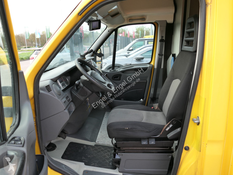 Furgoneta Iveco Daily 35 S11 C30C AUTOMATIK...