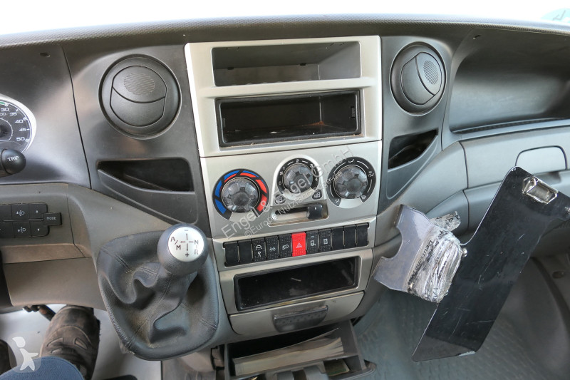Nyttofordon Iveco Daily 35 S11 C30C AUTOMATIK...