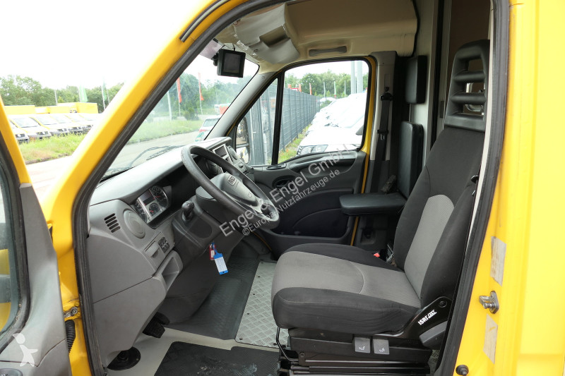 Nyttofordon Iveco Daily 35 S11 C30C AUTOMATIK...