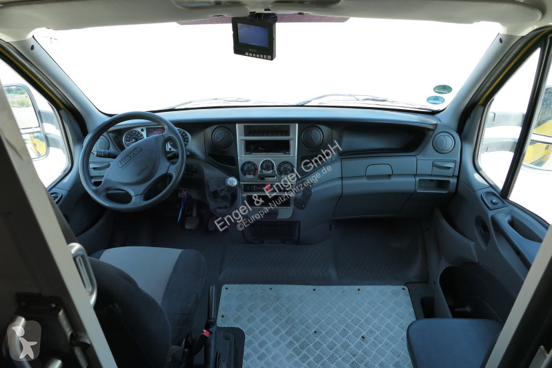 Furgoneta Iveco Daily 35 S11 C30C AUTOMATIK...