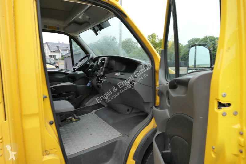 Veículo utilitário Iveco Daily 35 S11 C30C...